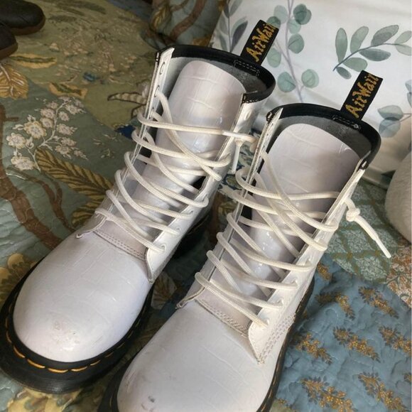 Dr Martens 1460 Womens Leather White snake skin - Picture 6 of 6